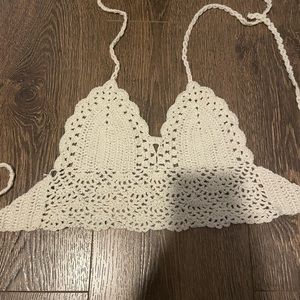 Emmiol crochet top